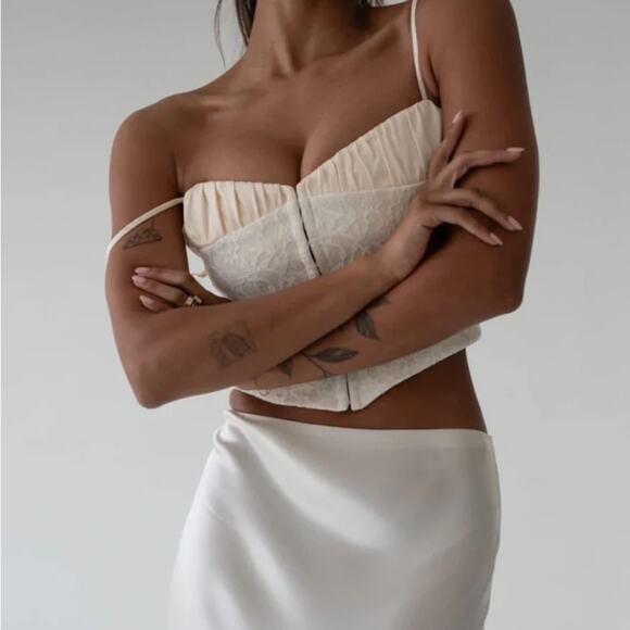 Rumored Tops - RUMORED Versailles Corset White Ivory Lace Womens Size 8